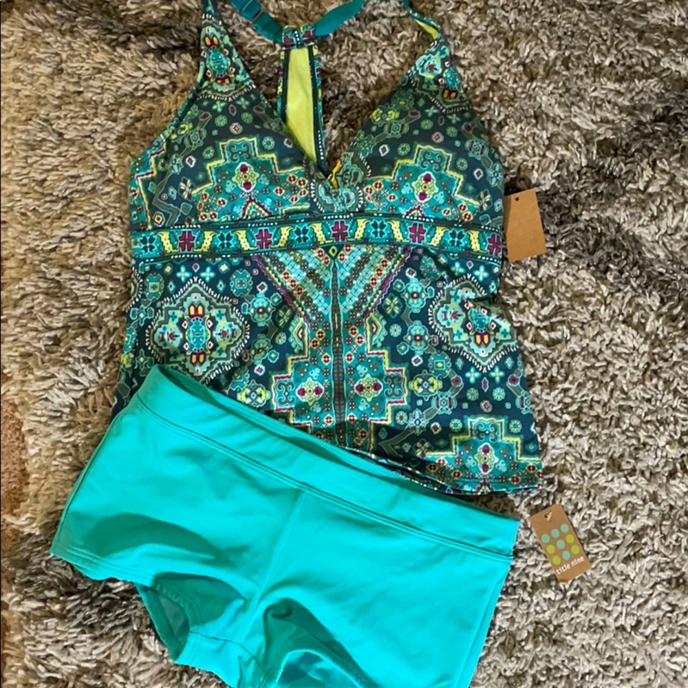 Title Nine tankini NWT